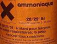L'AMMONIAQUE DÉTACHANT 